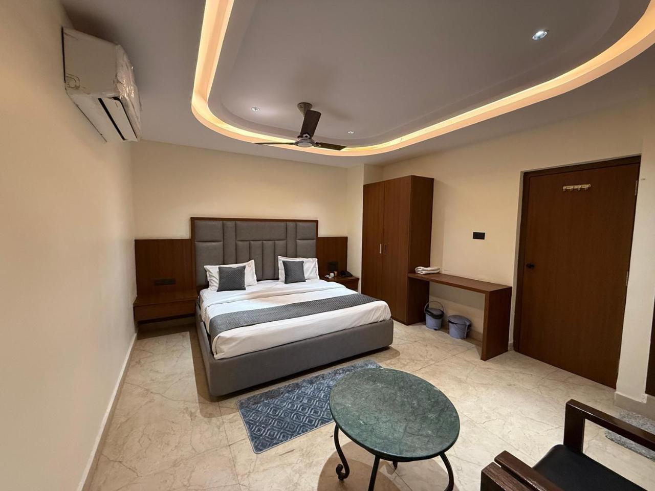 Agarwal'S Residency Hotel Visakhapatnam Exterior photo