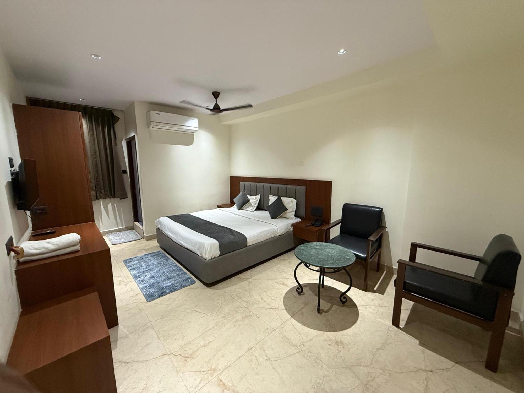 Agarwal'S Residency Hotel Visakhapatnam Exterior photo